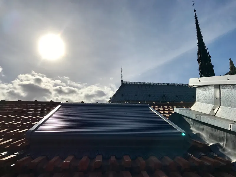 Electric Velux roller shutter